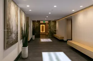 90 SW 3rd St, Miami, FL 33130 - Photo 4