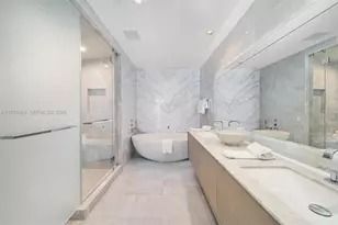 18501 Collins Ave, Sunny Isles Beach, FL 33160 - Photo 34