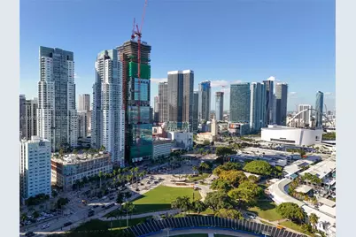 253 NE 2nd St #1007, Miami, FL 33132 - Photo 22