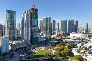 253 NE 2nd St, Miami, FL 33132 - Photo 22