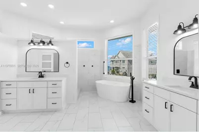 606 Indiana Ave, Palm Harbor, FL 34681 - Photo 26