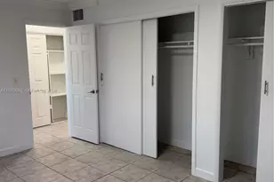 105 NE 12th Ave, Hallandale Beach, FL 33009 - Photo 14