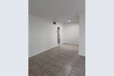 105 NE 12th Ave #21, Hallandale Beach, FL 33009 - Photo 2