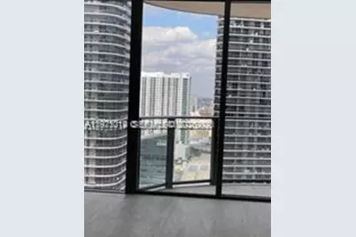 1000 Brickell Plz #3312, Miami, FL 33131 - Photo 14