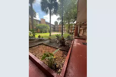 1230 W 54th St #211A, Hialeah, FL 33012 - Photo 10