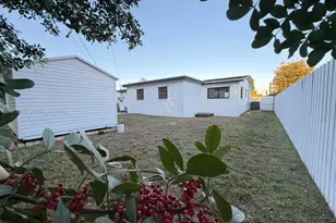 18712 NW 23rd Ct, Miami Gardens, FL 33056 - Photo 8