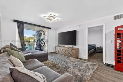 2133 Renaissance Blvd #203, Miramar, FL 33025 - Photo 8