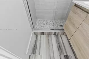 941 NE 154th St, North Miami Beach, FL 33162 - Photo 20