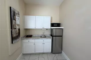 18255 SW 145th Ave, Miami, FL 33177 - Photo 8