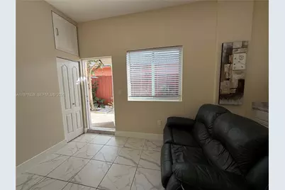 18255 SW 145th Ave #Back, Miami, FL 33177 - Photo 6