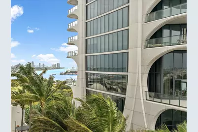 1040 Biscayne Blvd #1107, Miami, FL 33132 - Photo 38