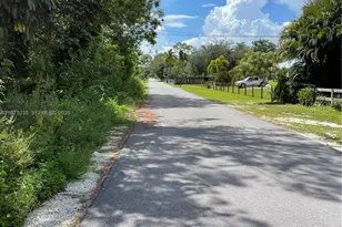 15304 Los Angeles Dr, Loxahatchee, FL 33470 - Photo 1