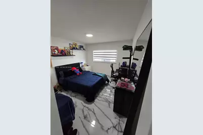 869 W 37th St, Hialeah, FL 33012 - Photo 6