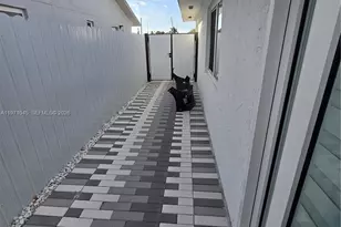 869 W 37th St, Hialeah, FL 33012 - Photo 12