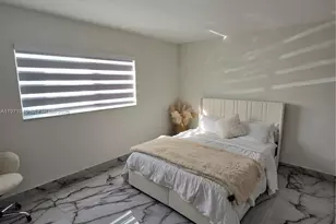 869 W 37th St, Hialeah, FL 33012 - Photo 4