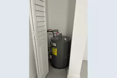 11855 NE 19th Dr #20, North Miami, FL 33181 - Photo 18