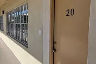 11855 NE 19th Dr, North Miami, FL 33181 - Photo 10