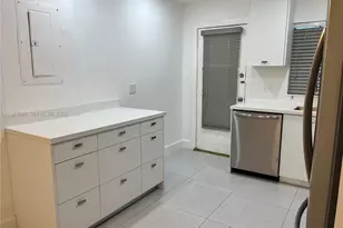 11855 NE 19th Dr, North Miami, FL 33181 - Photo 14