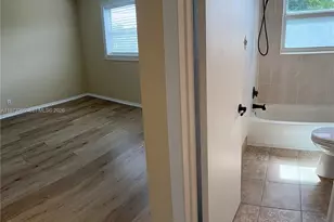 1425 Arthur St, Hollywood, FL 33020 - Photo 32