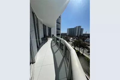 15901 Collins Ave #505, Sunny Isles Beach, FL 33160 - Photo 24