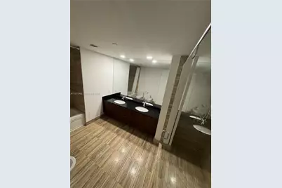 15901 Collins Ave #505, Sunny Isles Beach, FL 33160 - Photo 16