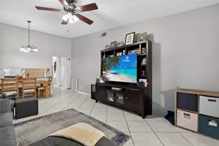 802 NW 79th Terrace, Plantation, FL 33324 - Photo 8