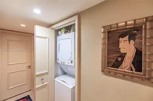 1698 S Ocean Ln, Fort Lauderdale, FL 33316 - Photo 12