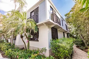 1698 S Ocean Ln, Fort Lauderdale, FL 33316 - Photo 28