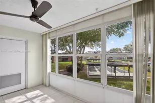 7310 NW 18th St, Margate, FL 33063 - Photo 12