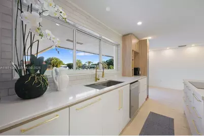 1810 SW 6th Ave, Pompano Beach, FL 33060 - Photo 14