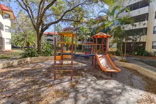 7401 NW 16th St, Plantation, FL 33313 - Photo 8