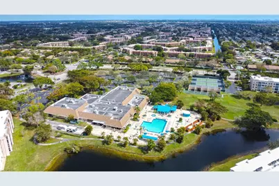 10207 Sunrise Lakes Blvd #204, Sunrise, FL 33322 - Photo 8