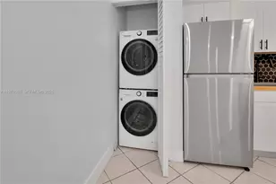 2734 Bird Ave, Miami, FL 33133 - Photo 10