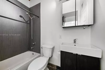 1050 NE 129th St #5, North Miami, FL 33161 - Photo 8