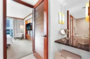 6801 S Collins Ave, Miami Beach, FL 33141 - Photo 18