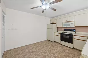 10105 W Sunrise Blvd, Plantation, FL 33322 - Photo 4