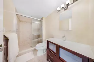 9801 Collins Ave, Bal Harbour, FL 33154 - Photo 36