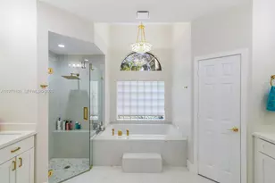 2221 NW 129th Terrace, Pembroke Pines, FL 33028 - Photo 12