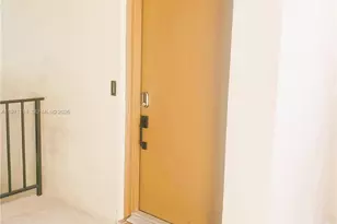 830 NW 87th Ave, Miami, FL 33172 - Photo 2