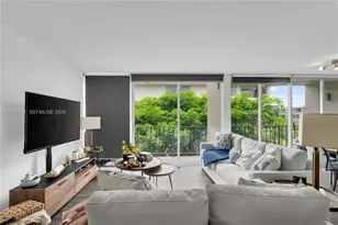 830 NW 87th Ave, Miami, FL 33172 - Photo 10