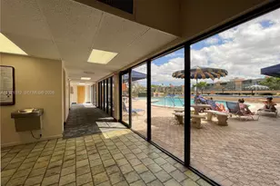 7340 Lake Cir Dr, Margate, FL 33063 - Photo 18