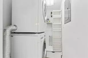 1900 Consulate Pl, West Palm Beach, FL 33401 - Photo 26