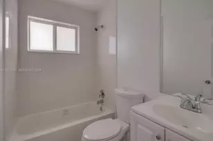 1280 NW 111th St, Miami, FL 33167 - Photo 4