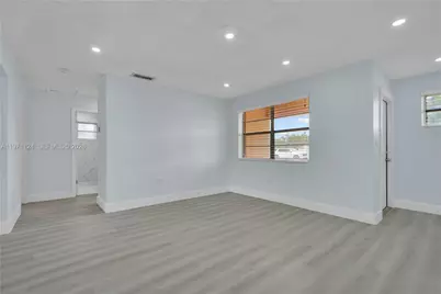 8772 SW 27th St #8772, Miami, FL 33165 - Photo 8