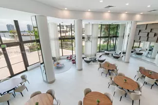 1000 W Island Blvd, Aventura, FL 33160 - Photo 10