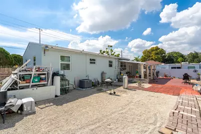 801 Opa Locka Blvd, Miami, FL 33168 - Photo 22