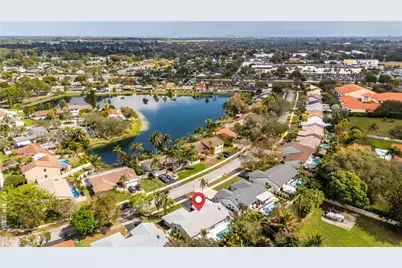 13810 Roanoke St, Davie, FL 33325 - Photo 48