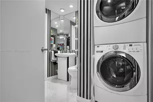 4775 Collins Ave, Miami Beach, FL 33140 - Photo 18