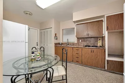 11300 NW 62nd Ave, Hialeah, FL 33012 - Photo 10