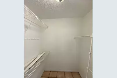 811 NE 199th St #202-33, Miami, FL 33179 - Photo 14